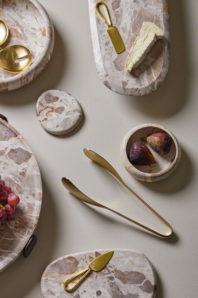 Ceramics & Stoneware